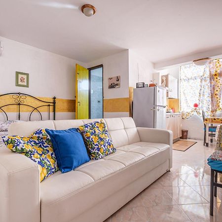 Casa Del Girasole Βίλα Letojanni Εξωτερικό φωτογραφία